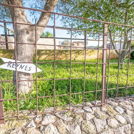 Villa Reynes