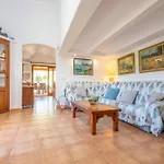 Reynes Villa