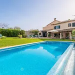 Reynes Villa *