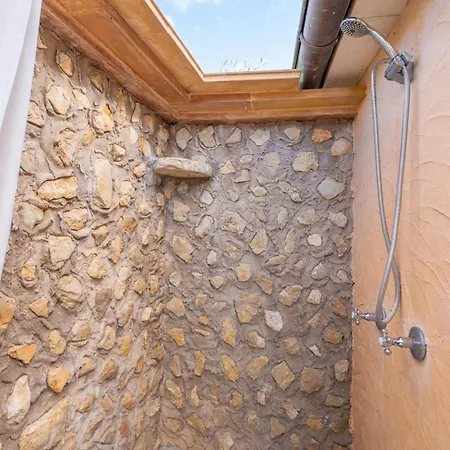 ヴィラ Reynes ポレンサ